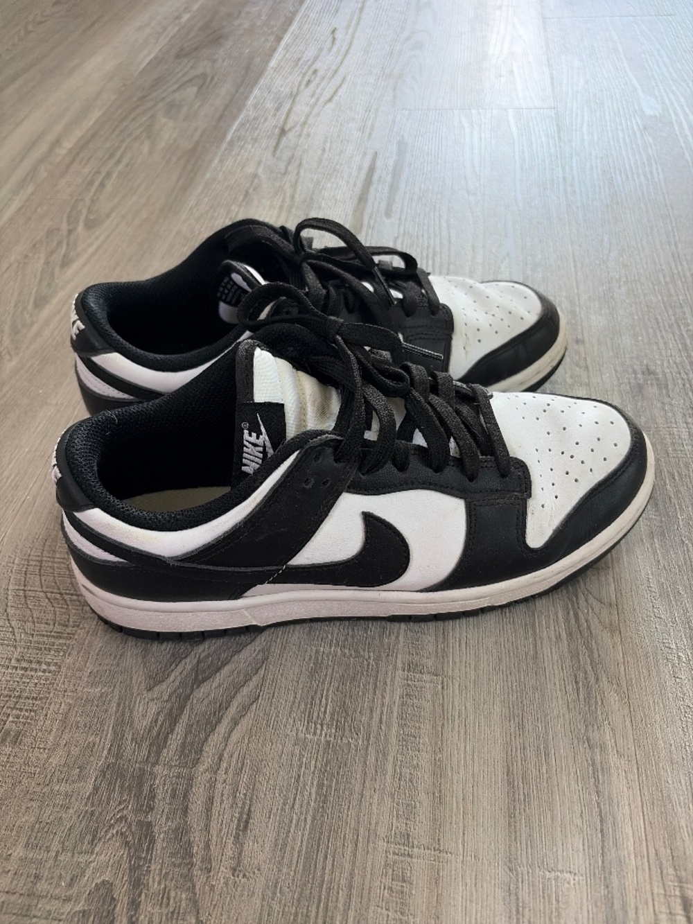 Nike Panda Dunks Women’s 8